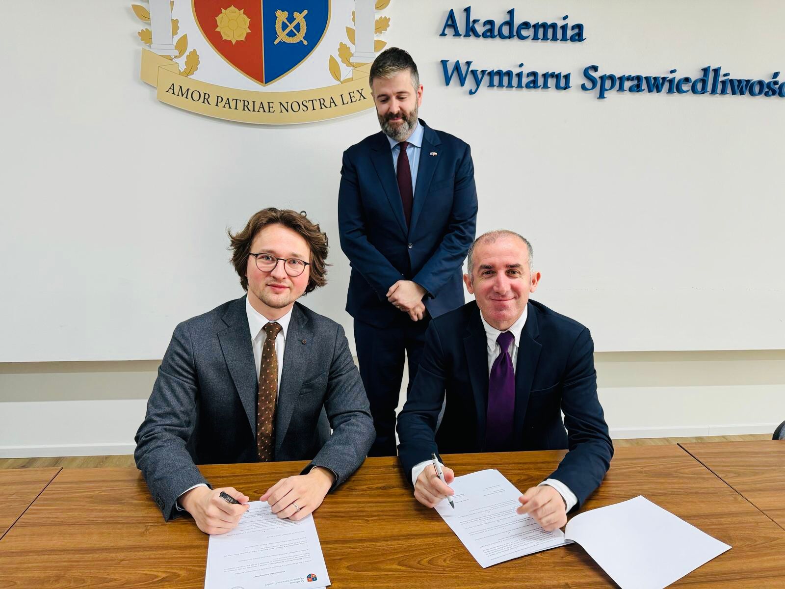 UP dhe Universiteti i Drejtësisë në Varshavë lidhin marrëveshje bashkëpunimi